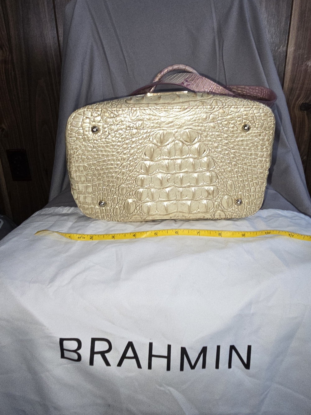Brahmin Pink Cream Croc-Embossed Leather Bucket Bag & Wallet - Picture 5 of 9